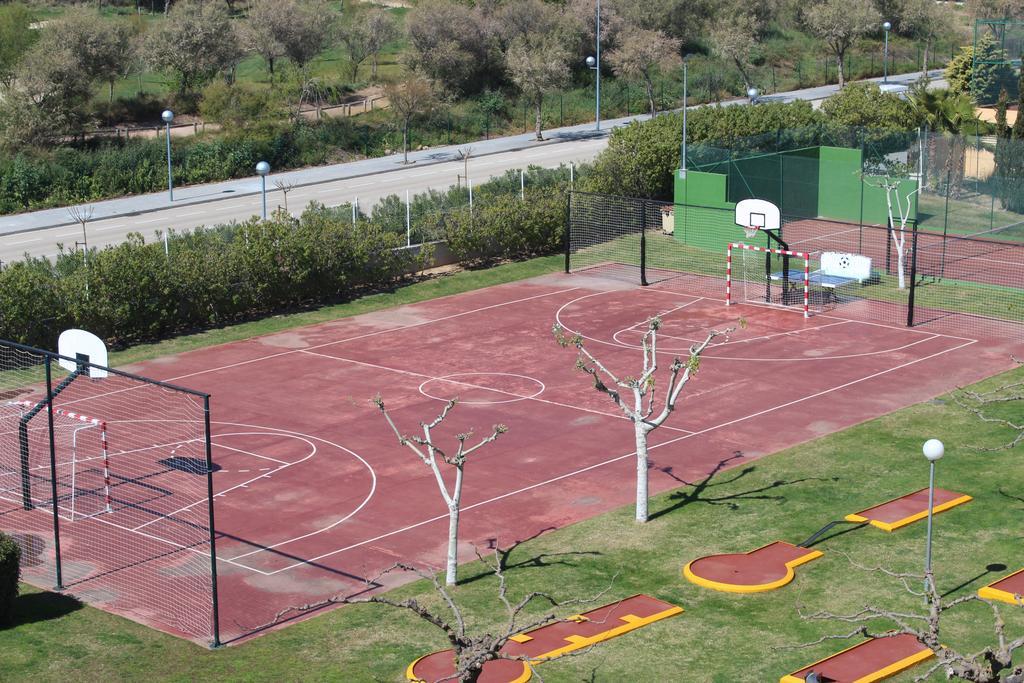 Los Juncos De Pineda Park Salou Luaran gambar
