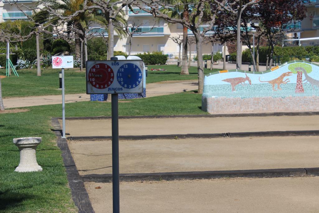 Los Juncos De Pineda Park Salou Luaran gambar