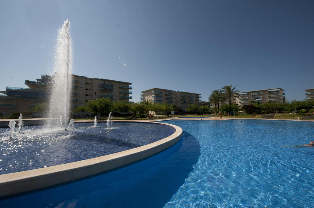 Los Juncos De Pineda Park Salou Luaran gambar
